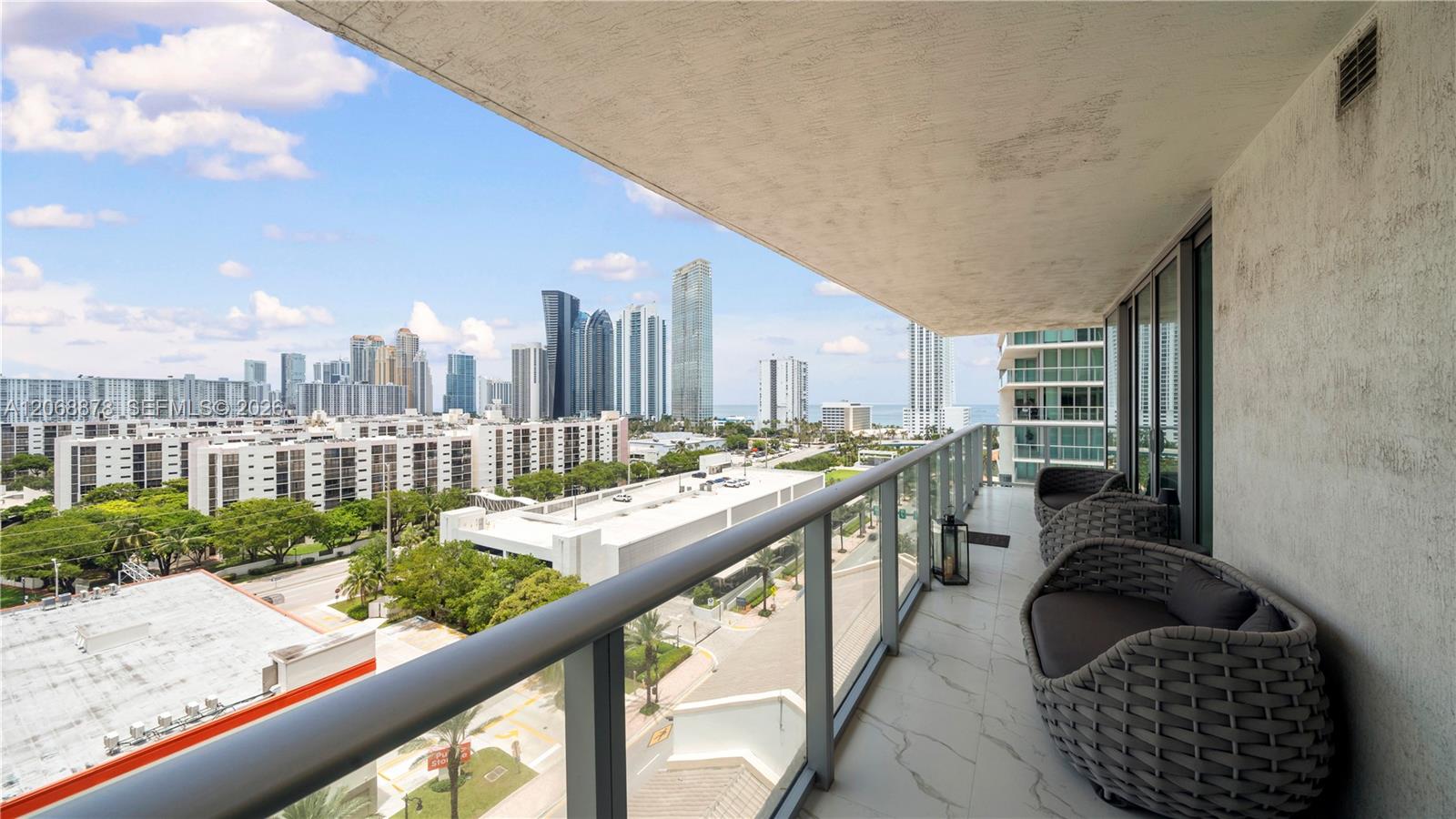 Ver detalles 5-1107 3 / 4 1892 sq. ft. $ 2026-08-19 0 foto