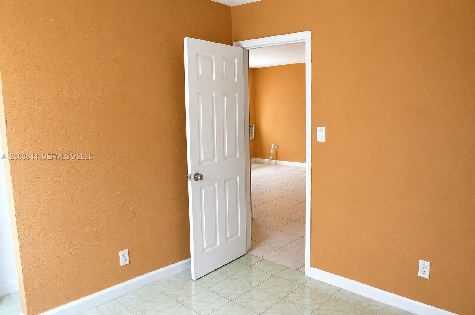   /  1467 sq. ft. $ 2026-08-11 0 foto