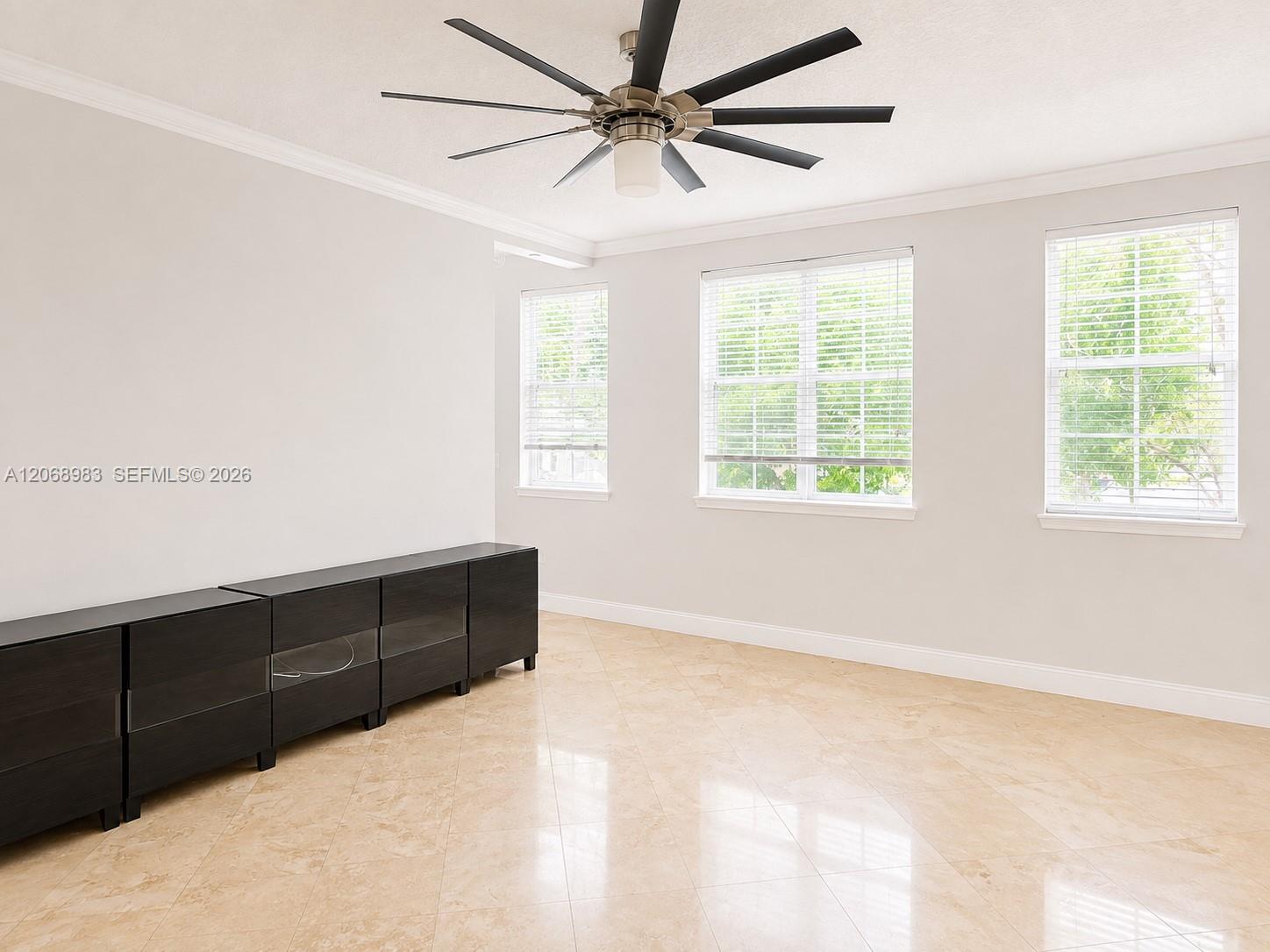 Photo of 2069 Ocean Dr (2069), Hallandale Beach, Florida, 33009 -