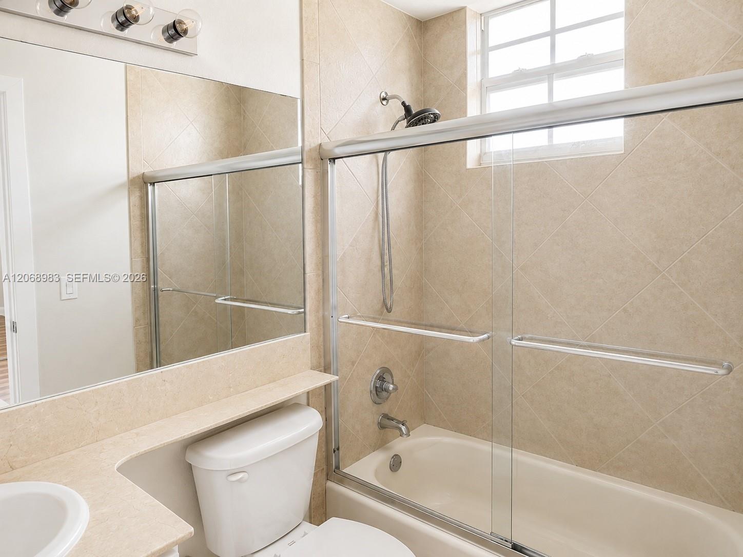 Photo of 2069 Ocean Dr (2069), Hallandale Beach, Florida, 33009 -