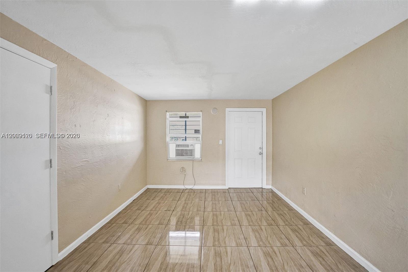 Ver detalles / 3658 sq. ft. $ 2026-08-11 0 foto