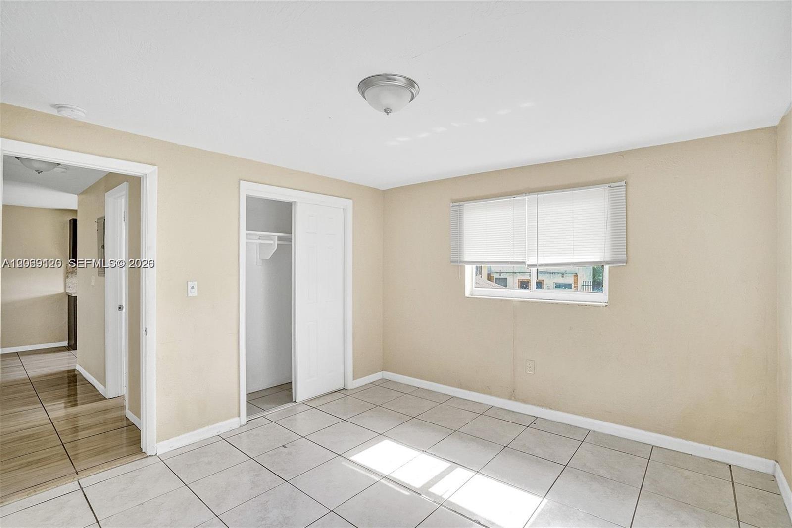 Ver detalles / 3658 sq. ft. $ 2026-08-11 0 foto