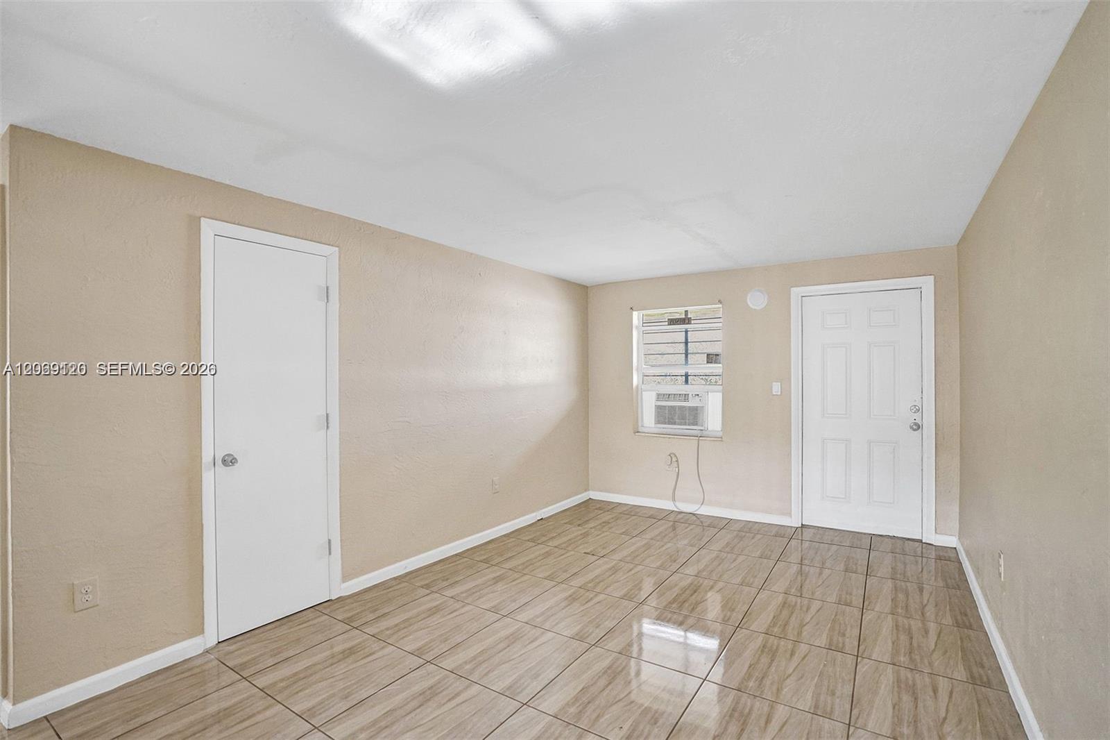 Ver detalles / 3658 sq. ft. $ 2026-08-11 0 foto