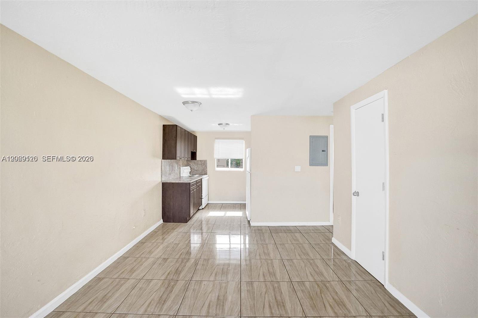 Ver detalles / 3658 sq. ft. $ 2026-08-11 0 foto