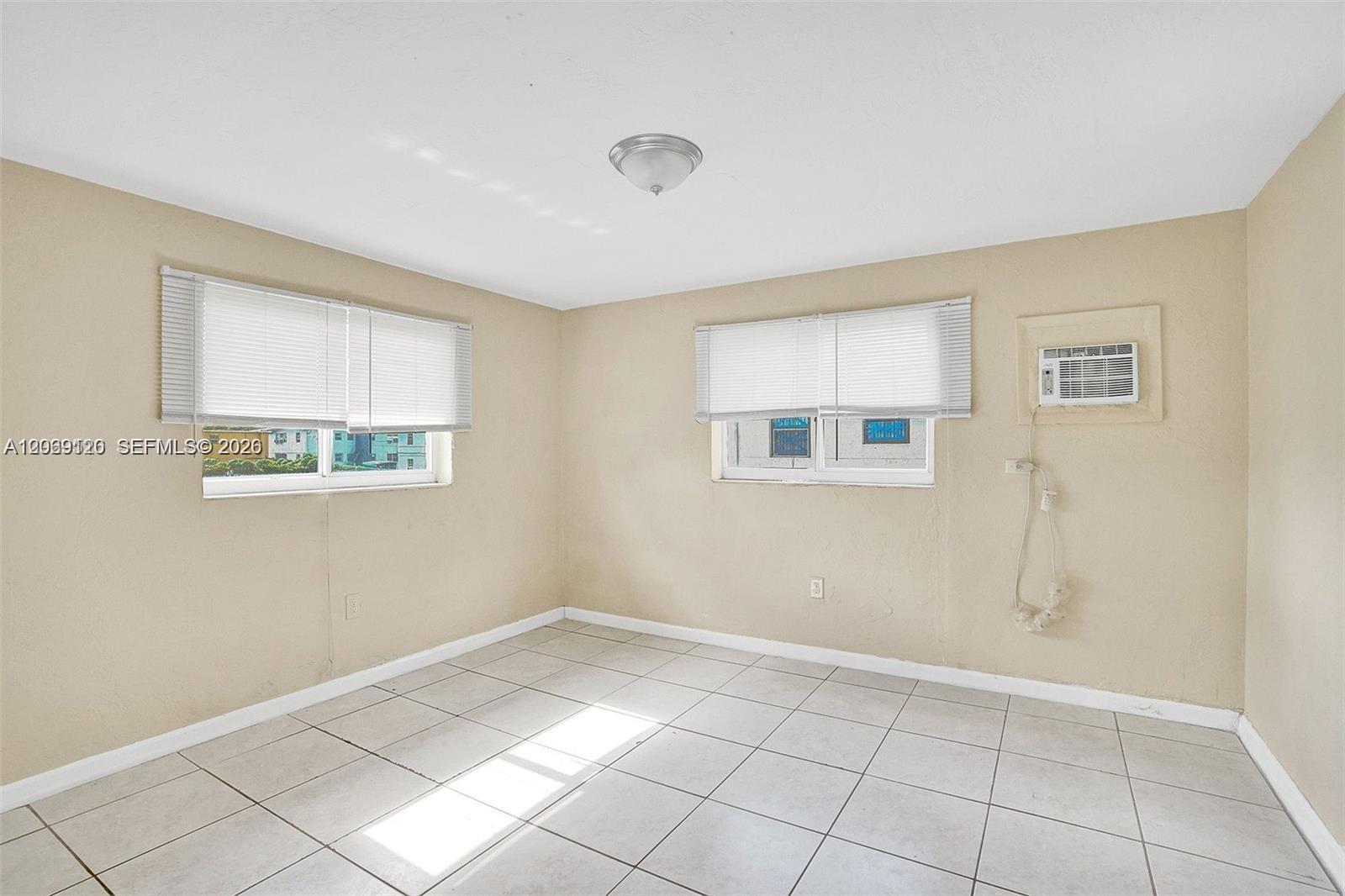 Ver detalles / 3658 sq. ft. $ 2026-08-11 0 foto