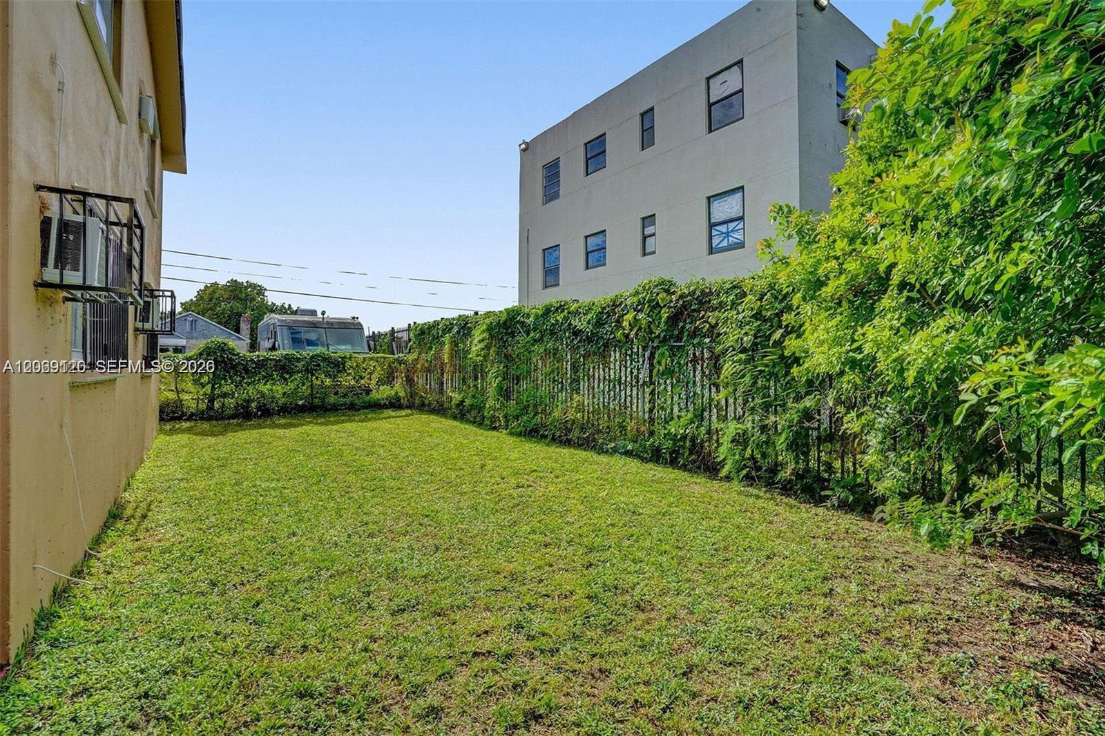 Ver detalles / 3658 sq. ft. $ 2026-08-11 0 foto