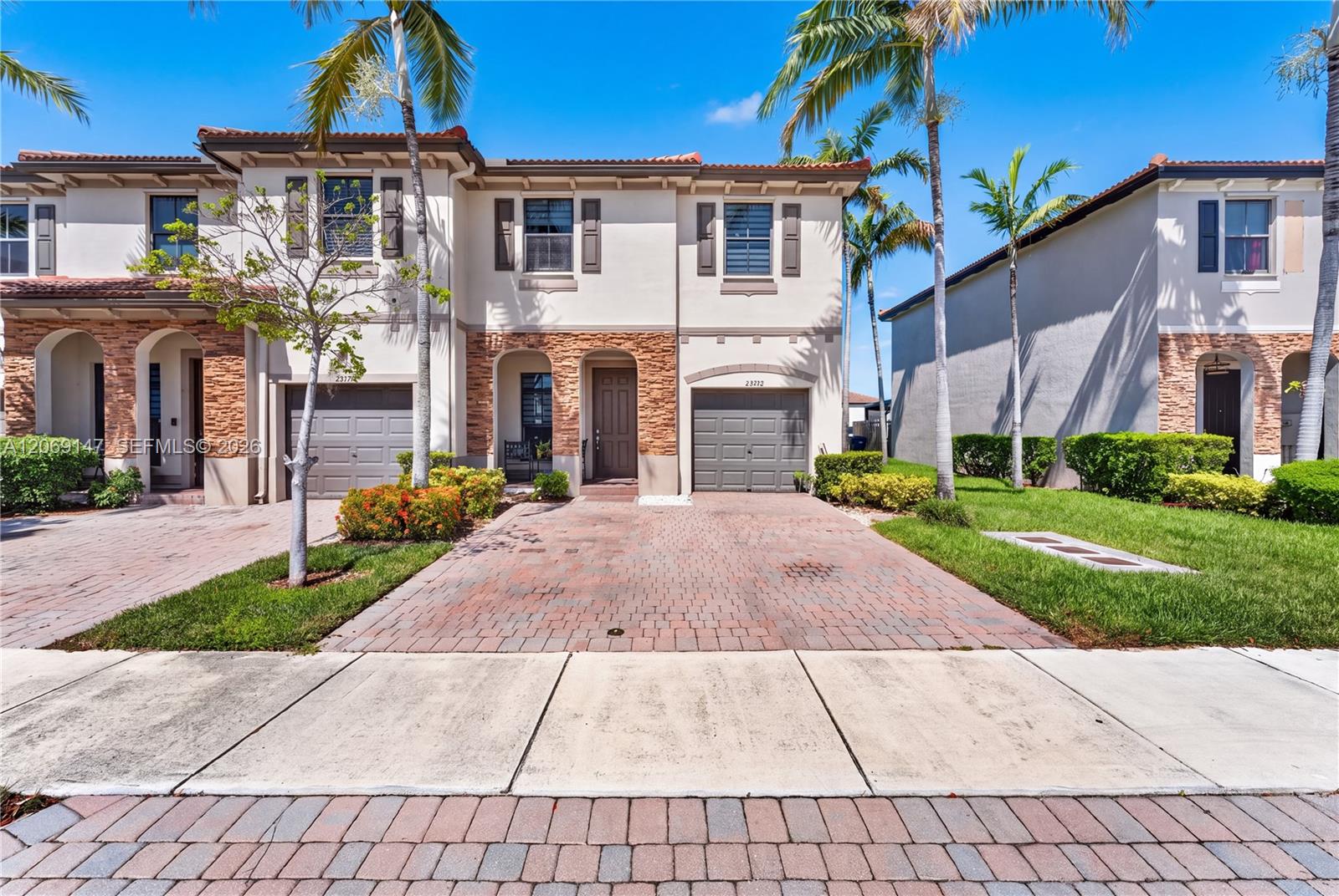 23280 3 / 3 1535 sq. ft. $ 2026-08-11 0 Photo
