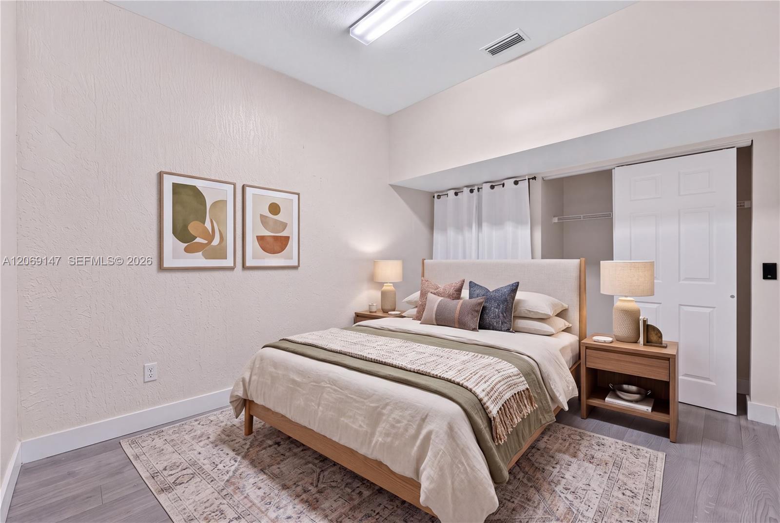 23280 3 / 3 1535 sq. ft. $ 2026-08-11 0 Photo