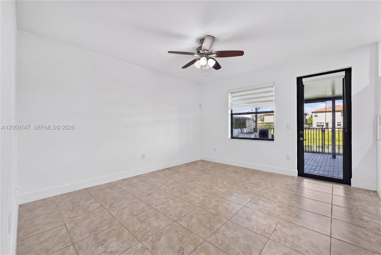 23280 3 / 3 1535 sq. ft. $ 2026-08-11 0 Photo