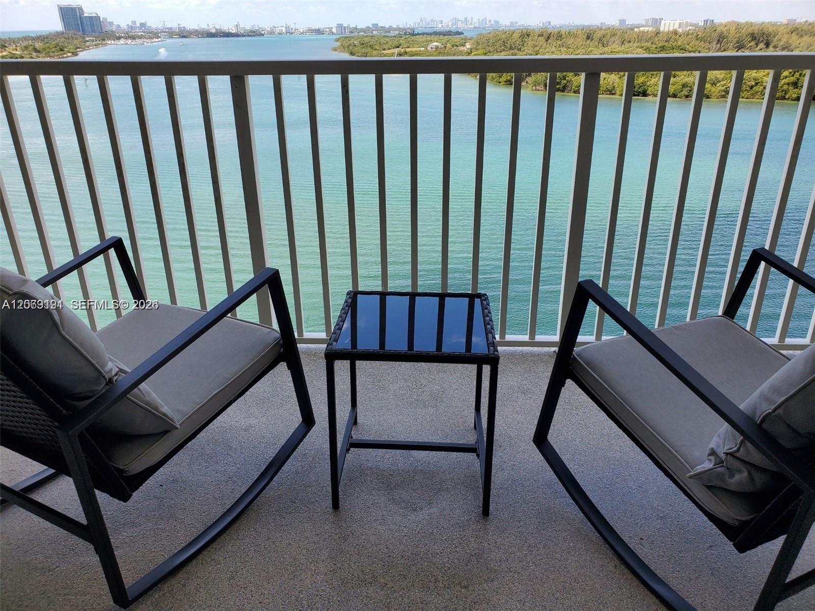 1102 1 / 2 762 sq. ft. $ 2026-08-11 0 Photo