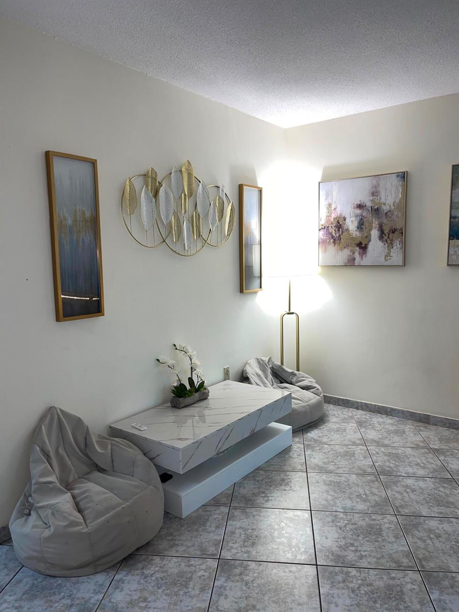 Photo of 3505 Ocean , Hollywood, Florida, 33019 - 26c0cba6-ea37-445e-bfa8-deeb8f997c4c