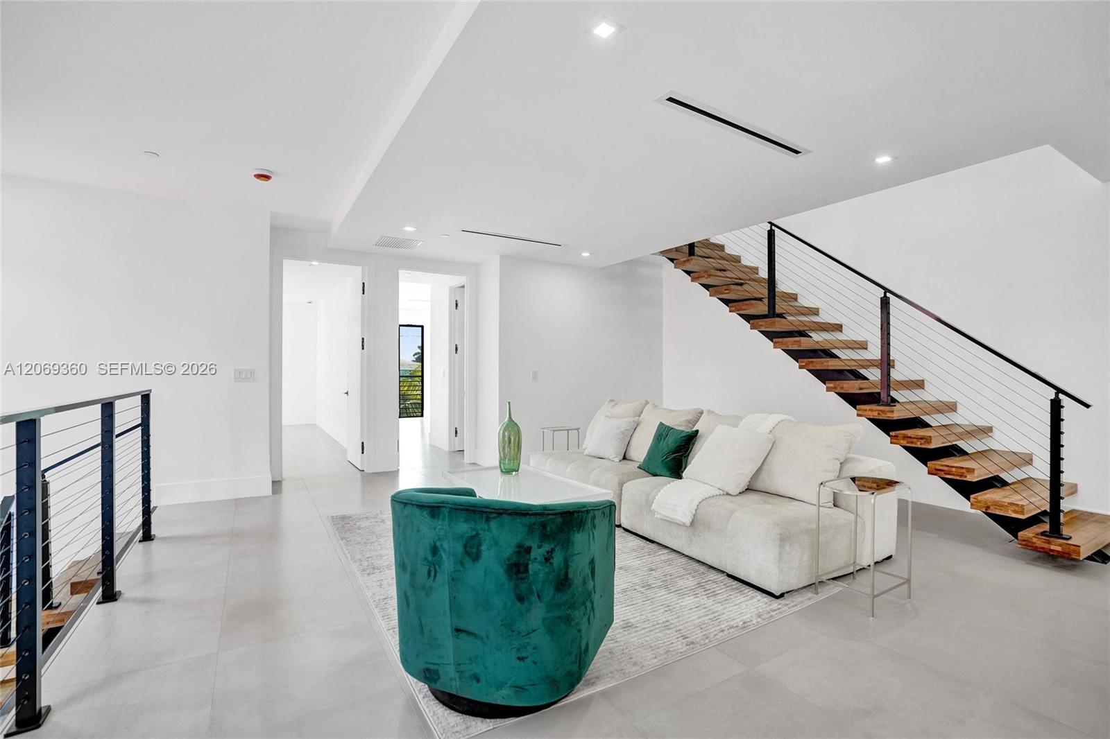 Ver detalles 1 / sq. ft. $ 2026-08-11 0 foto