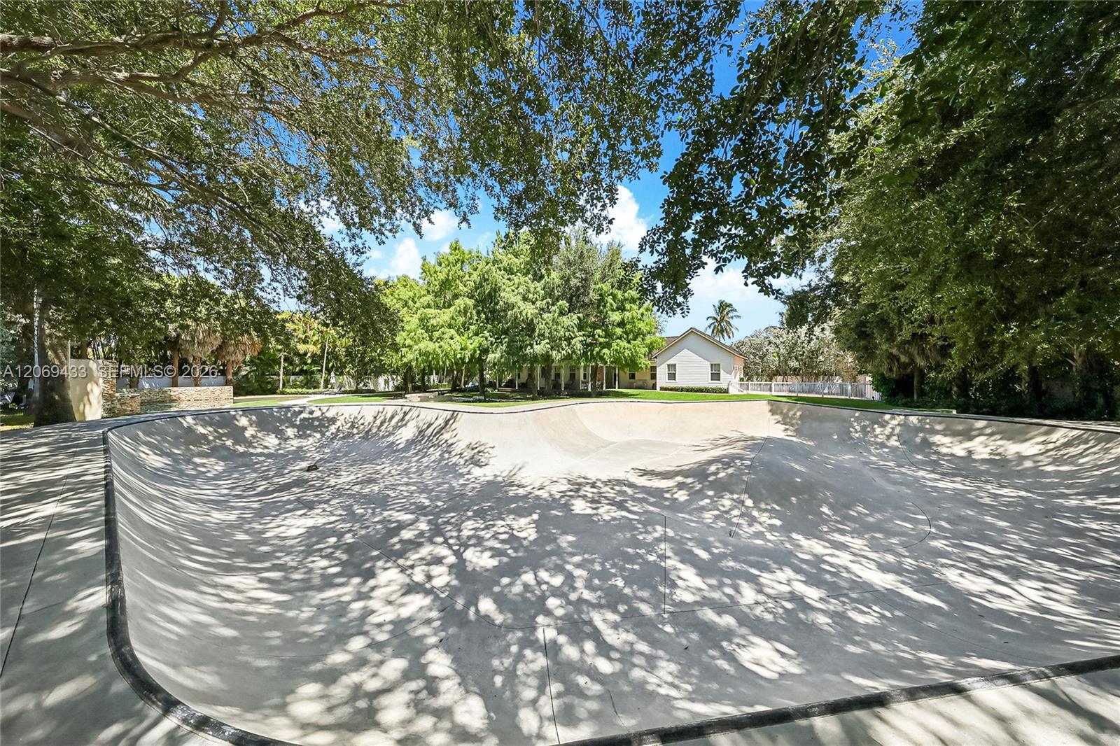Skate Board Ramp