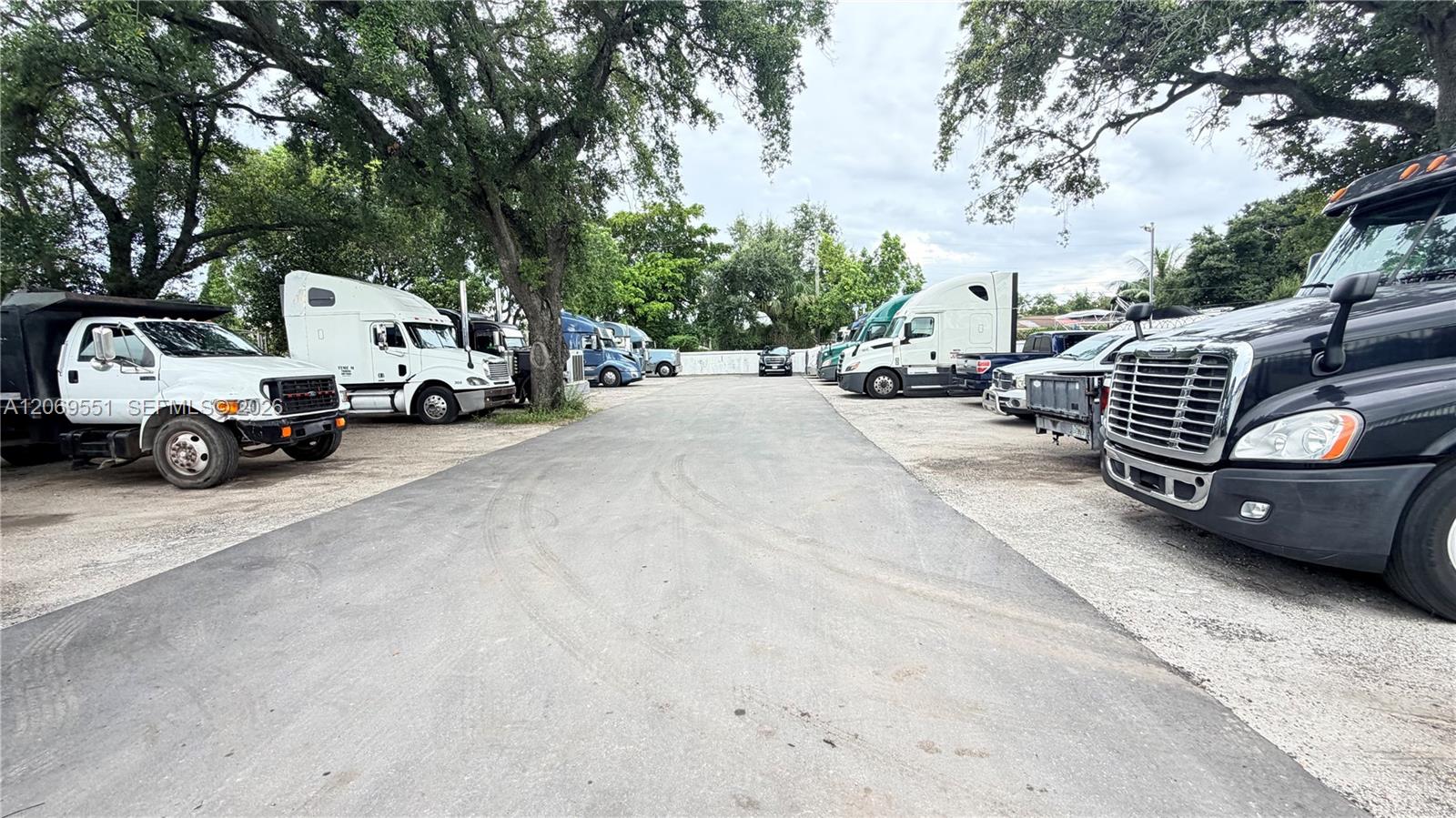   /   sq. ft. $ 2026-08-11 0 Photo