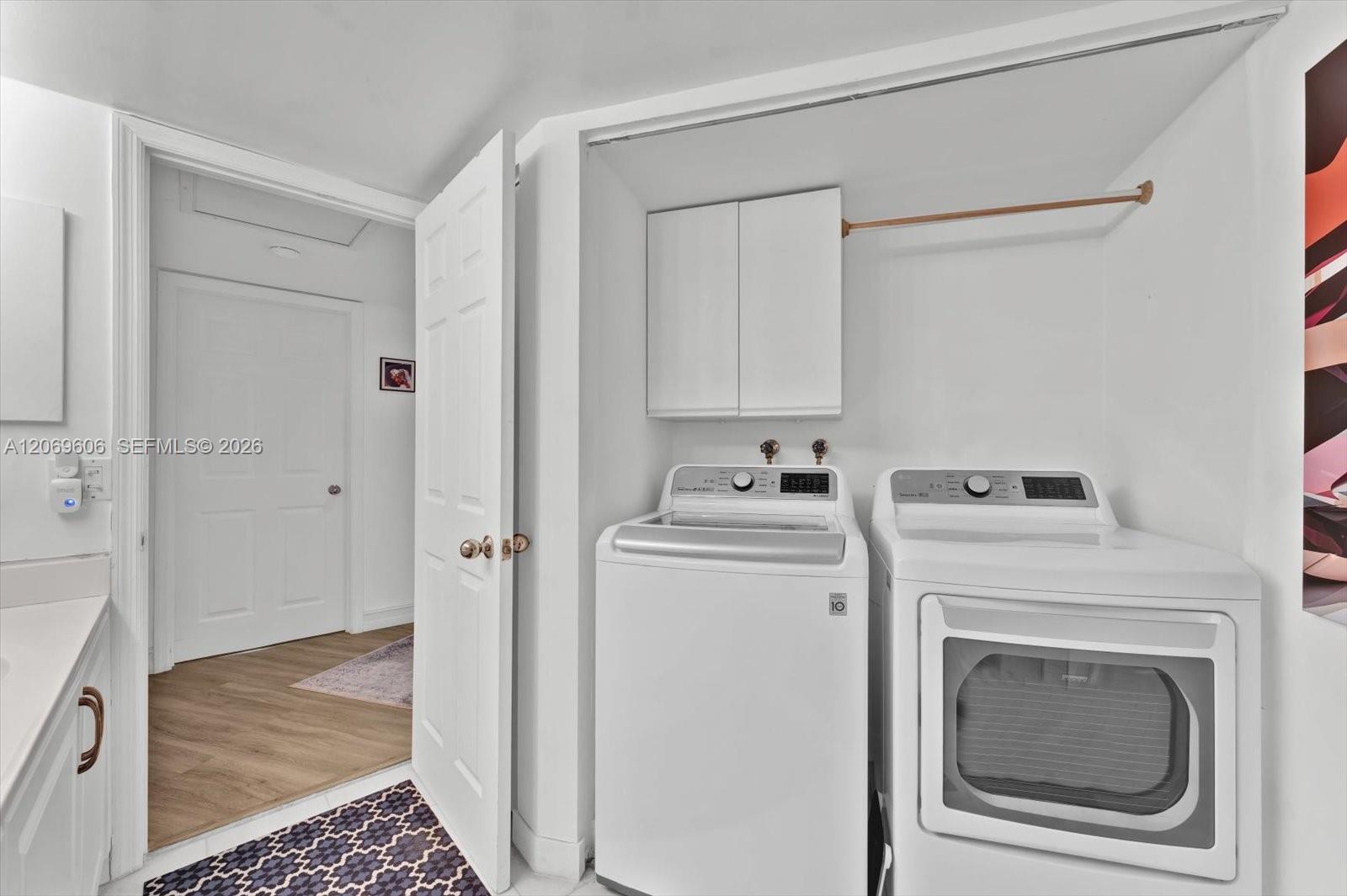Photo of 3500 Mystic Pointe Dr #2107, Aventura, Florida, 33180 -