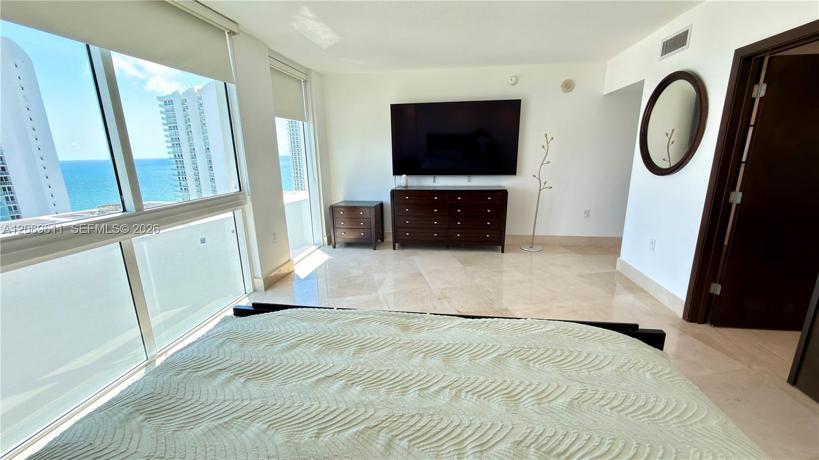 Photo 20 of Sunny Isles Blvd