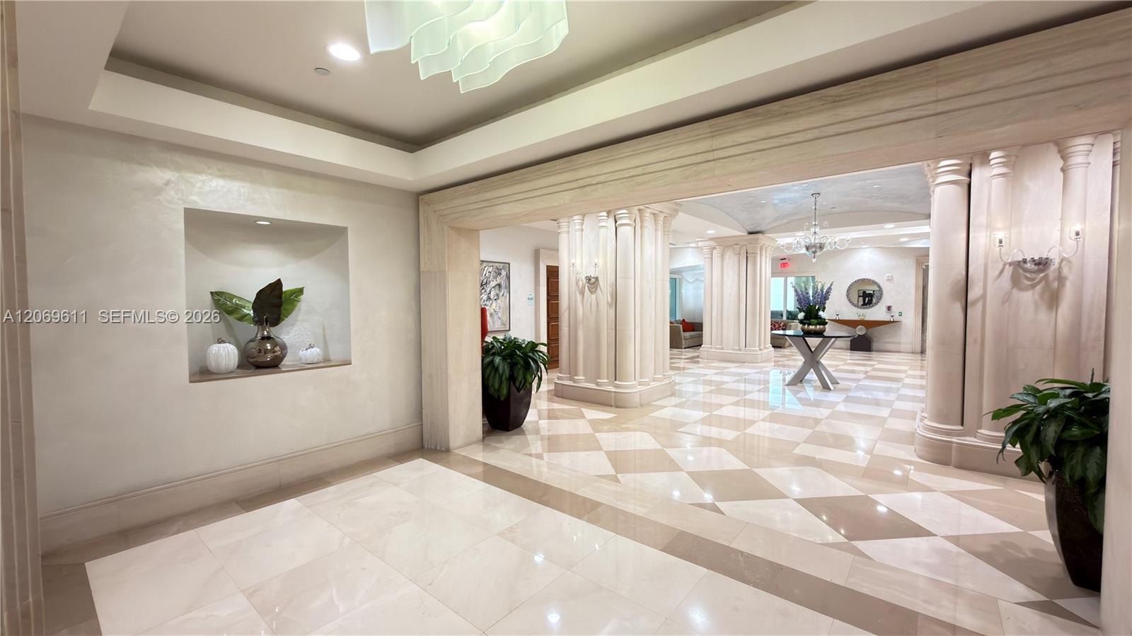 Photo 75 of Sunny Isles Blvd
