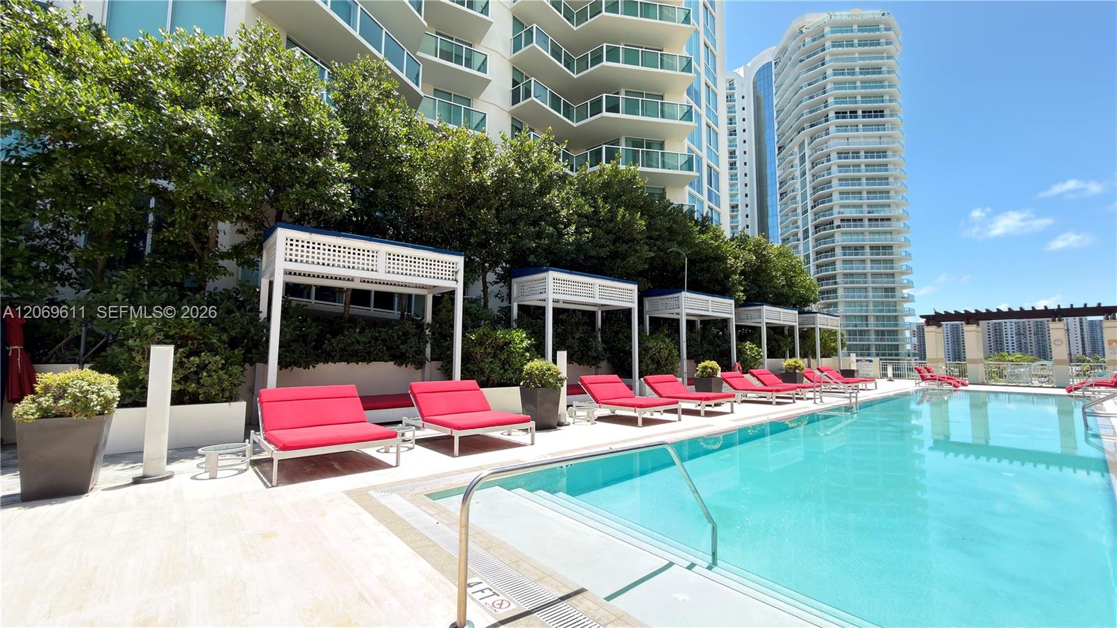 Photo 81 of Sunny Isles Blvd