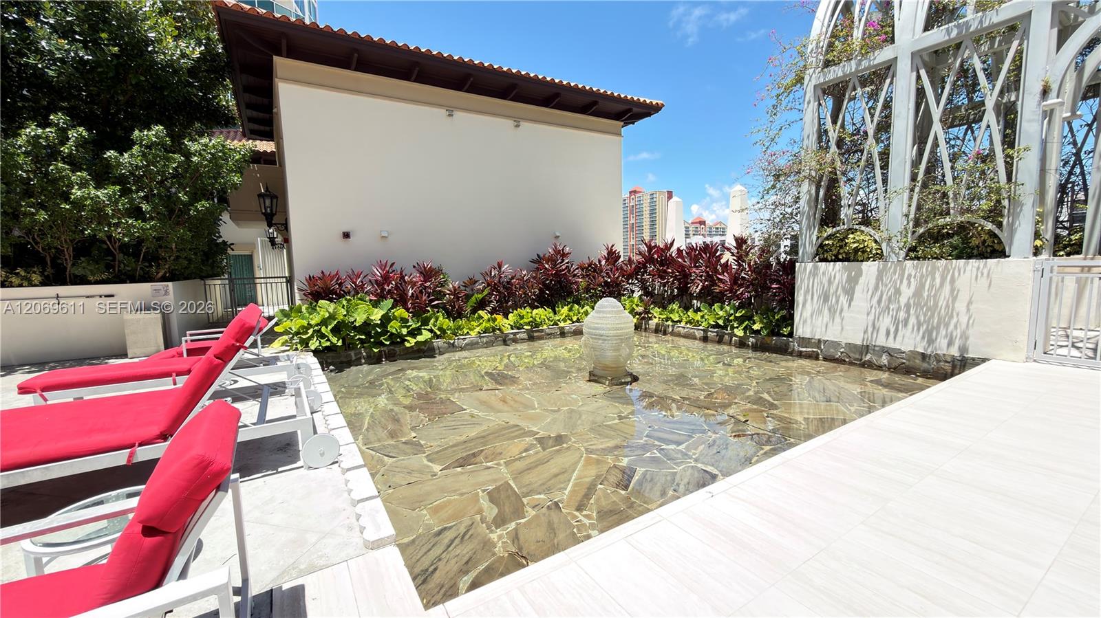 Photo 82 of Sunny Isles Blvd