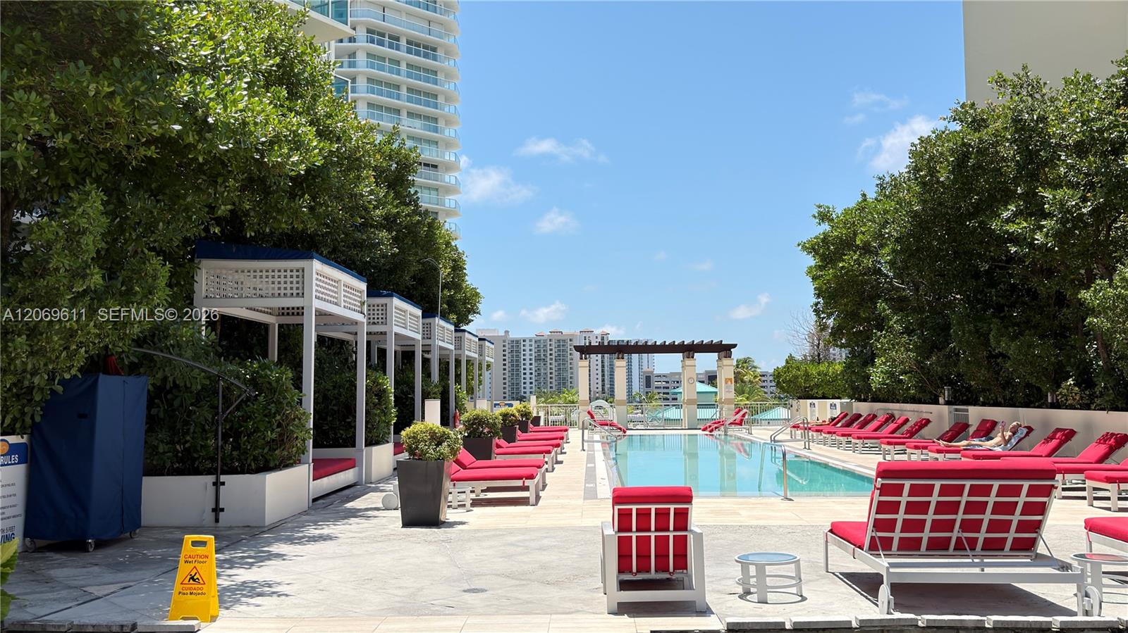 Photo 83 of Sunny Isles Blvd