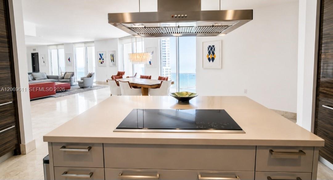 Photo 9 of Sunny Isles Blvd