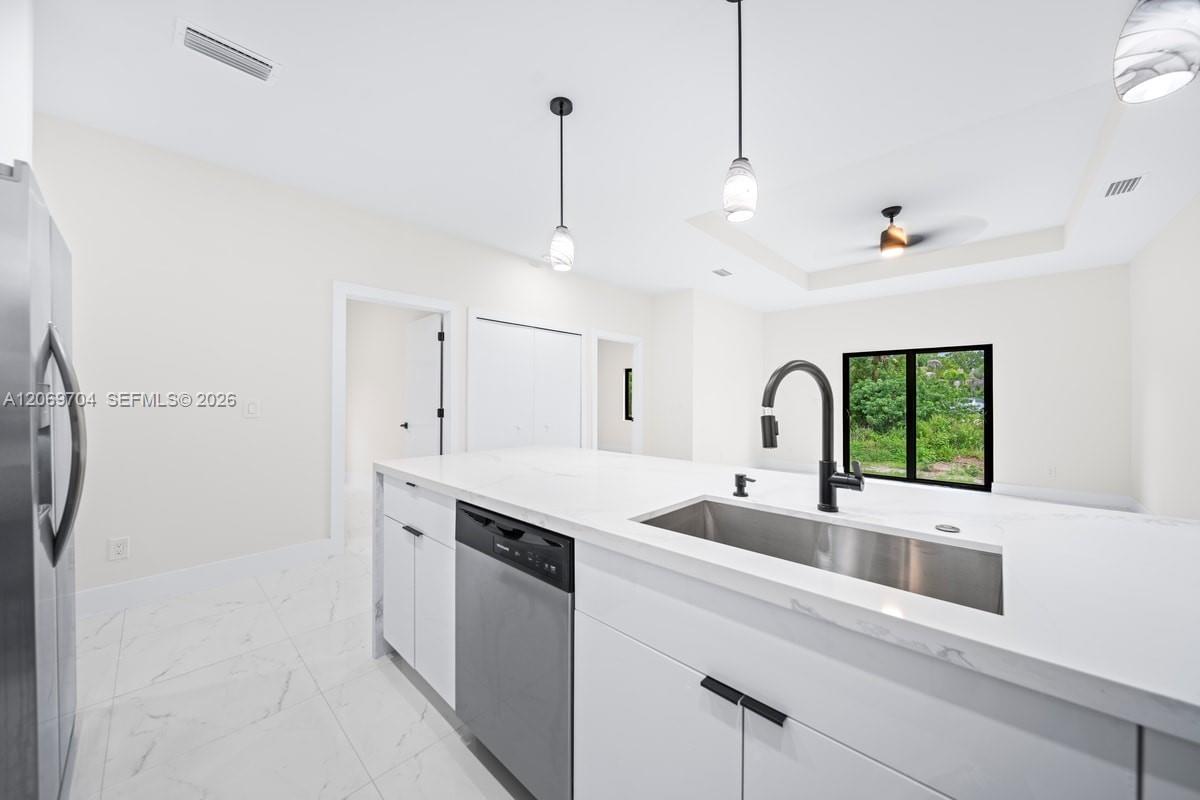 Ver detalles / sq. ft. $ 2026-08-12 0 foto