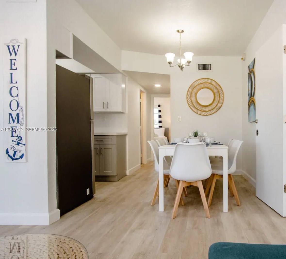 See details / 2552 sq. ft. $ 2026-08-12 0 Photo