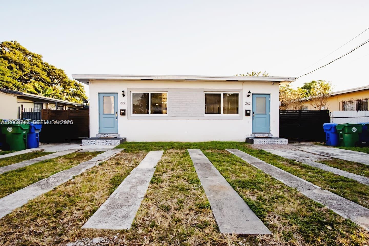 See details / 2552 sq. ft. $ 2026-08-12 0 Photo