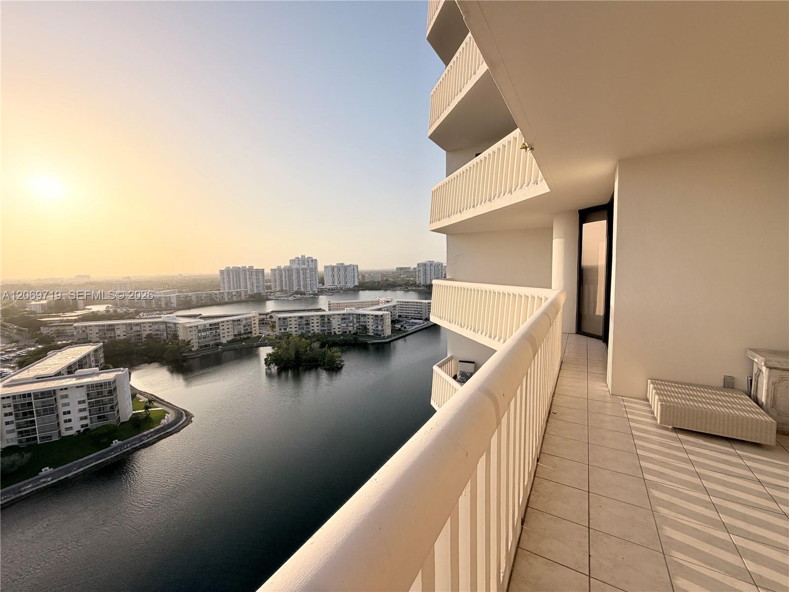 1911 2 / 2 1140 sq. ft. $ 2026-08-12 0 foto