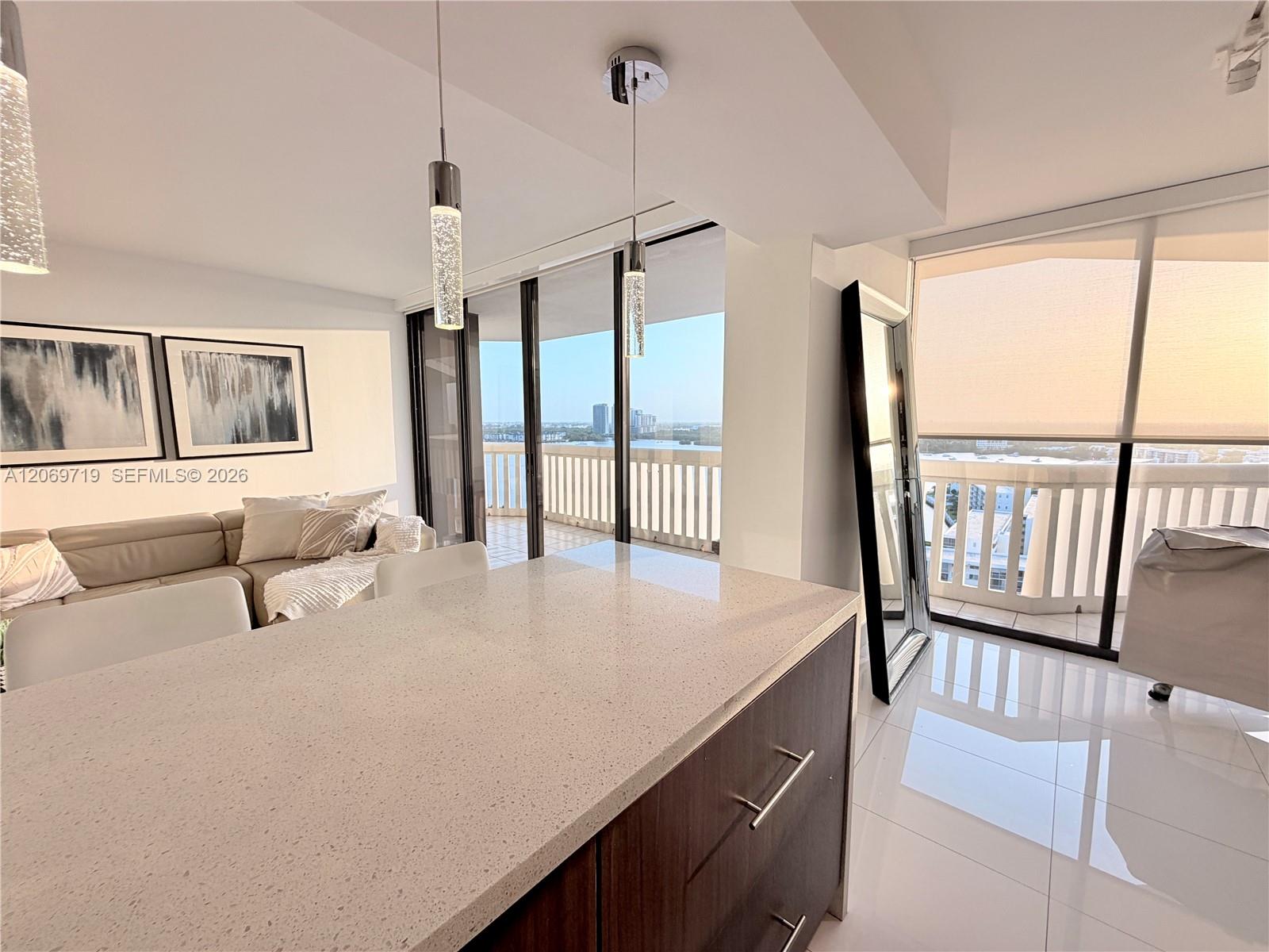 1911 2 / 2 1140 sq. ft. $ 2026-08-12 0 foto