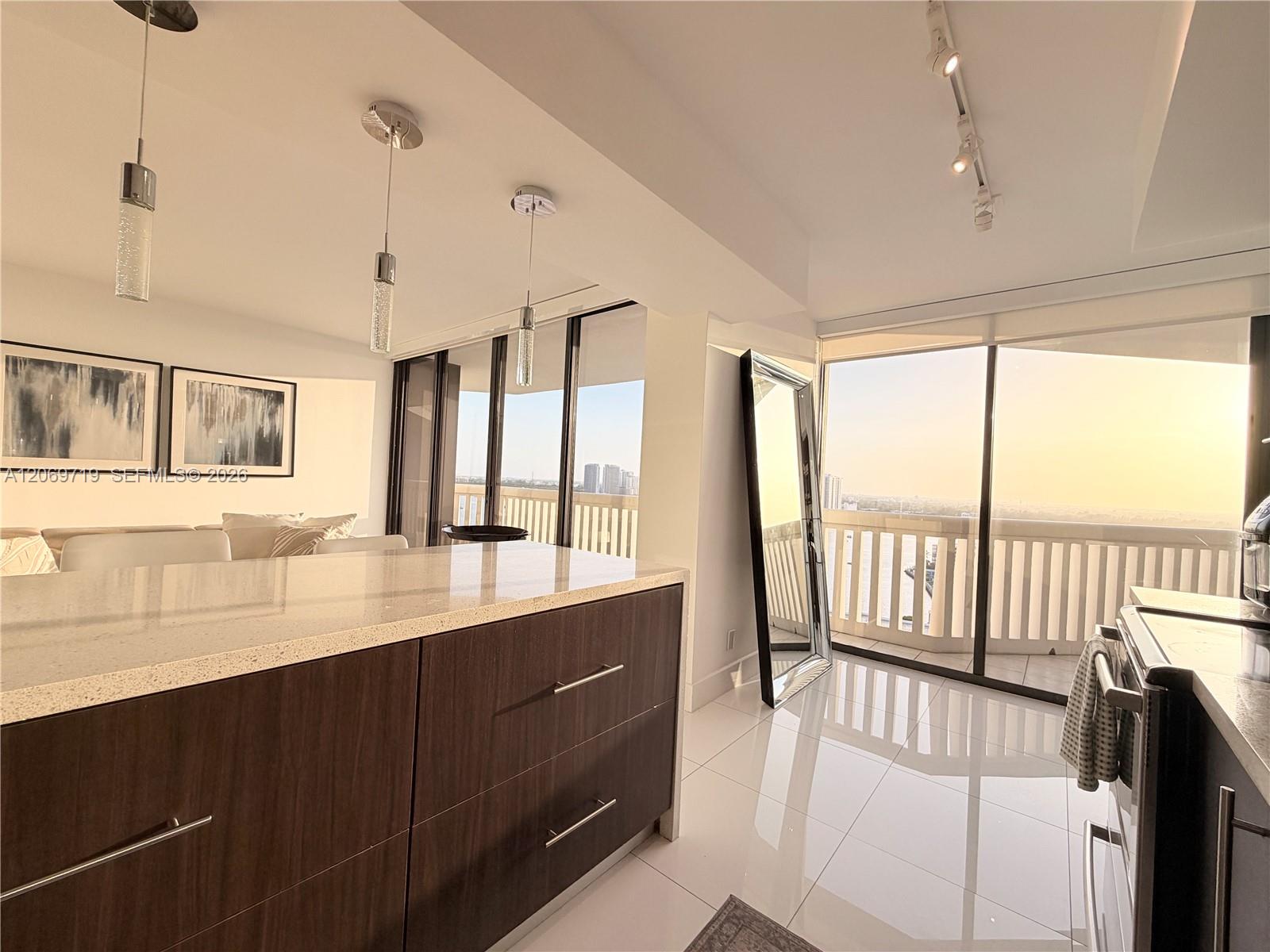 1911 2 / 2 1140 sq. ft. $ 2026-08-12 0 foto