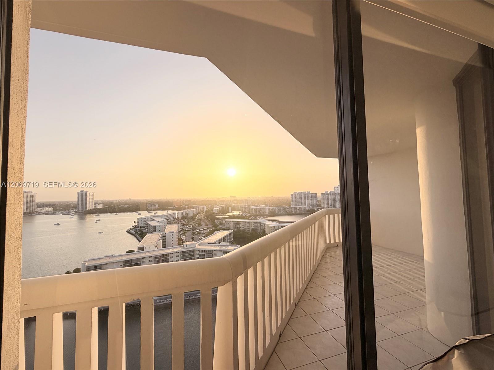 1911 2 / 2 1140 sq. ft. $ 2026-08-12 0 foto