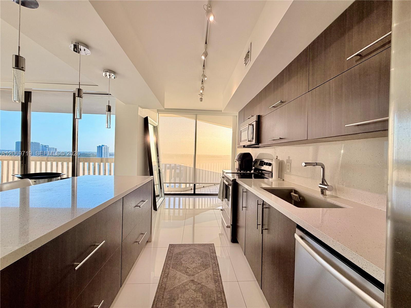 1911 2 / 2 1140 sq. ft. $ 2026-08-12 0 foto