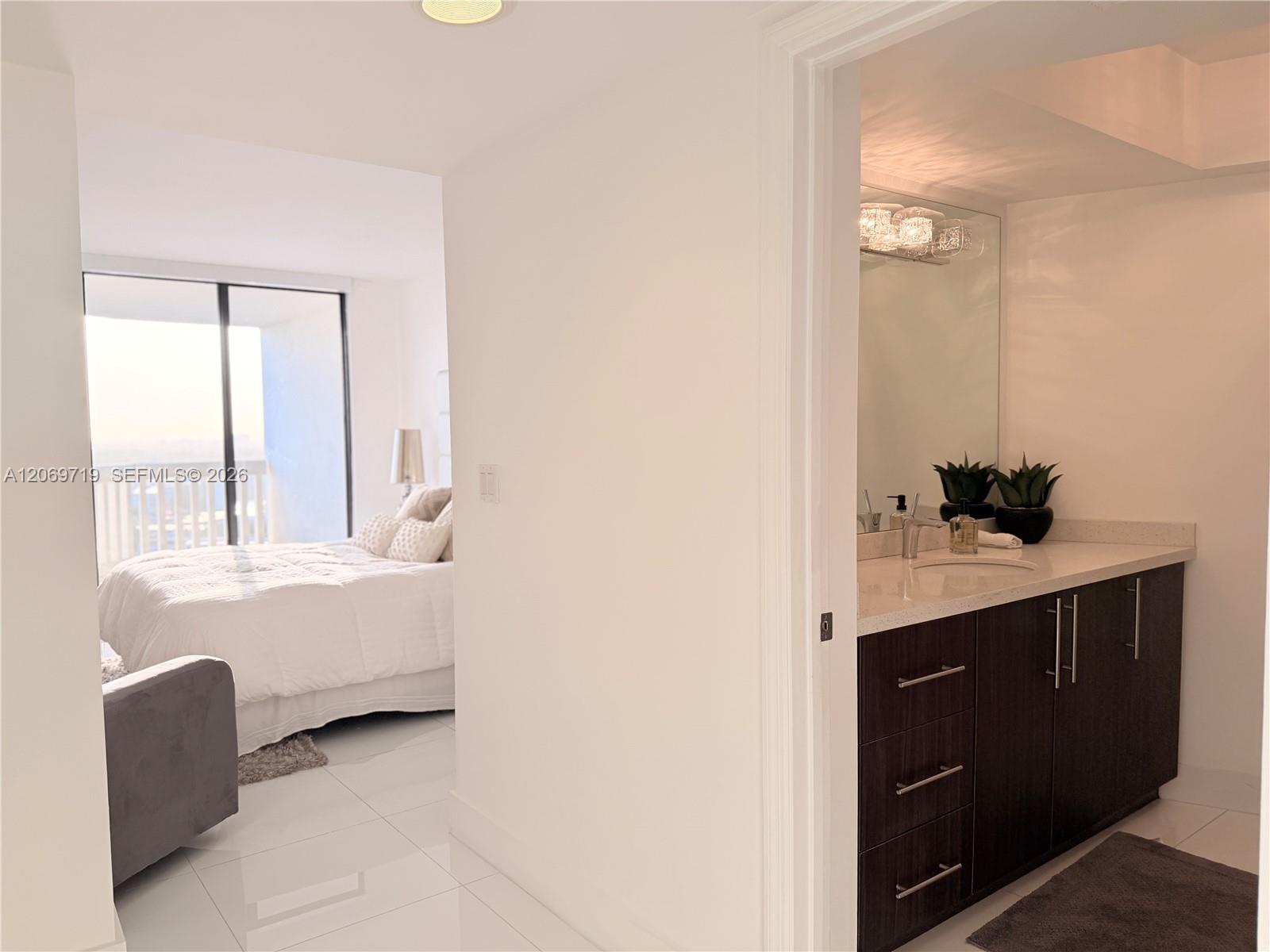 1911 2 / 2 1140 sq. ft. $ 2026-08-12 0 foto