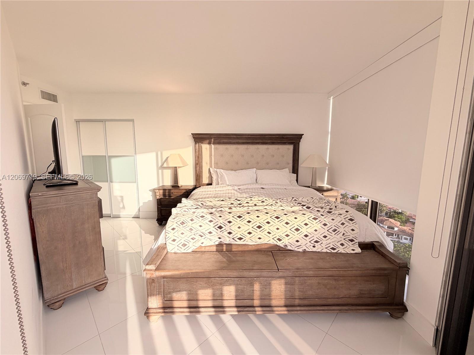 1911 2 / 2 1140 sq. ft. $ 2026-08-12 0 foto