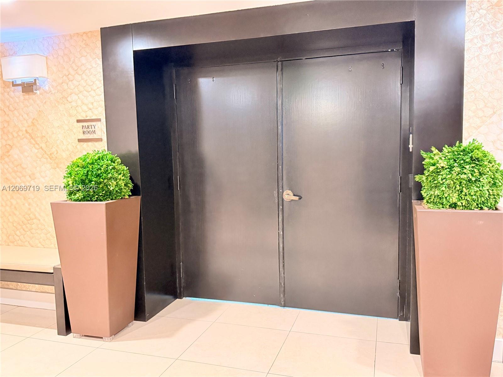 1911 2 / 2 1140 sq. ft. $ 2026-08-12 0 foto