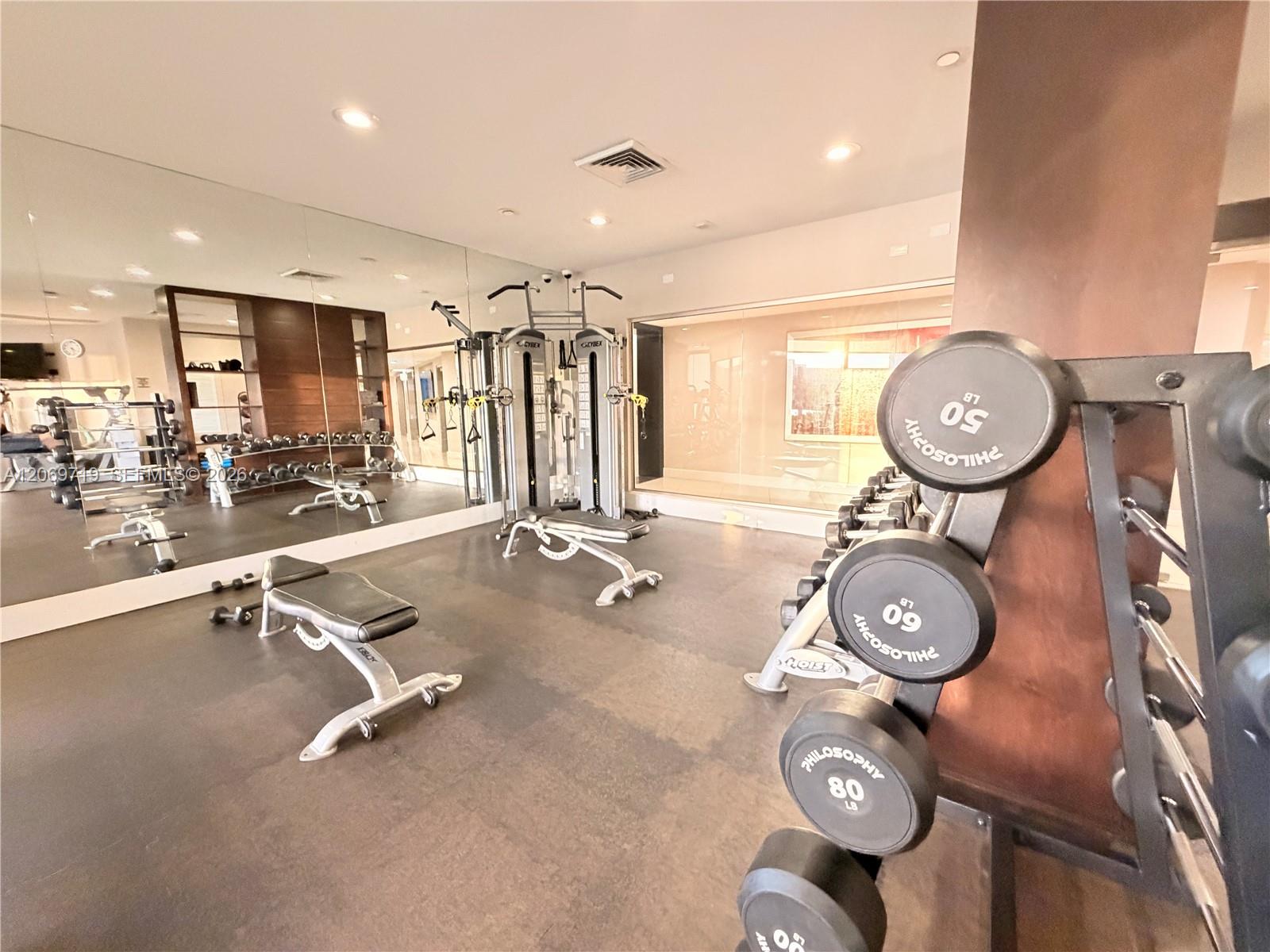 1911 2 / 2 1140 sq. ft. $ 2026-08-12 0 foto