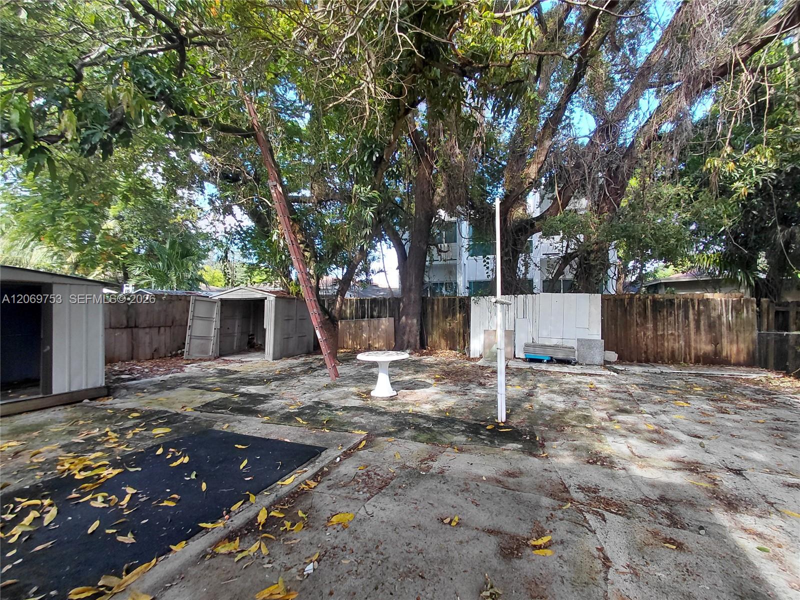 Ver detalles / 1236 sq. ft. $ 2026-08-12 0 foto