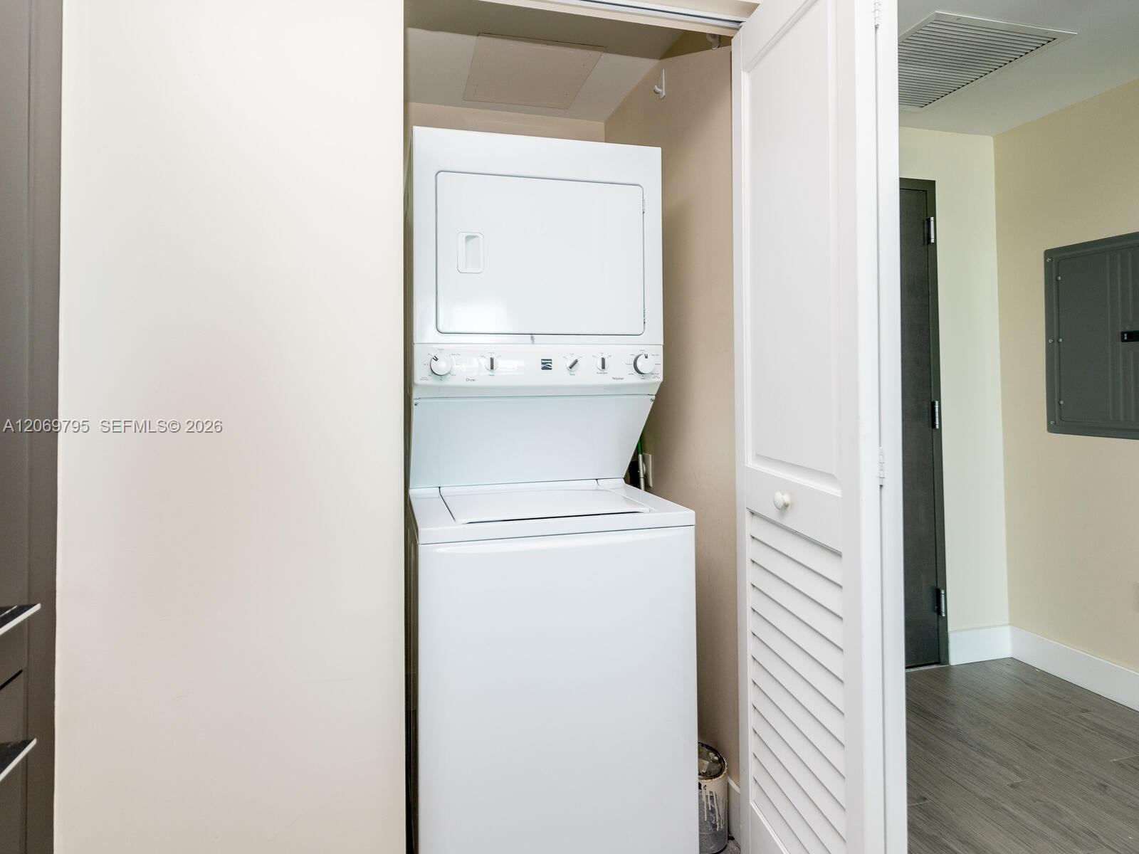 Photo of 1080 Brickell Ave  #2206, Miami, Florida, 33131 - 