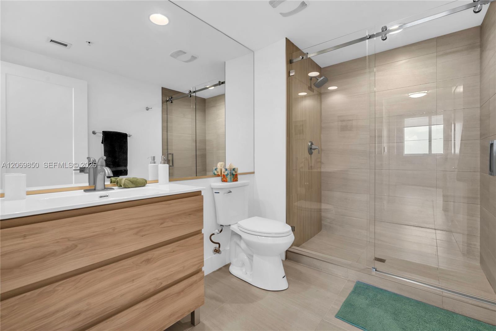 Photo of 18800 29th Ave  #517 (Fully Renovated), Aventura, Florida, 33180 - 