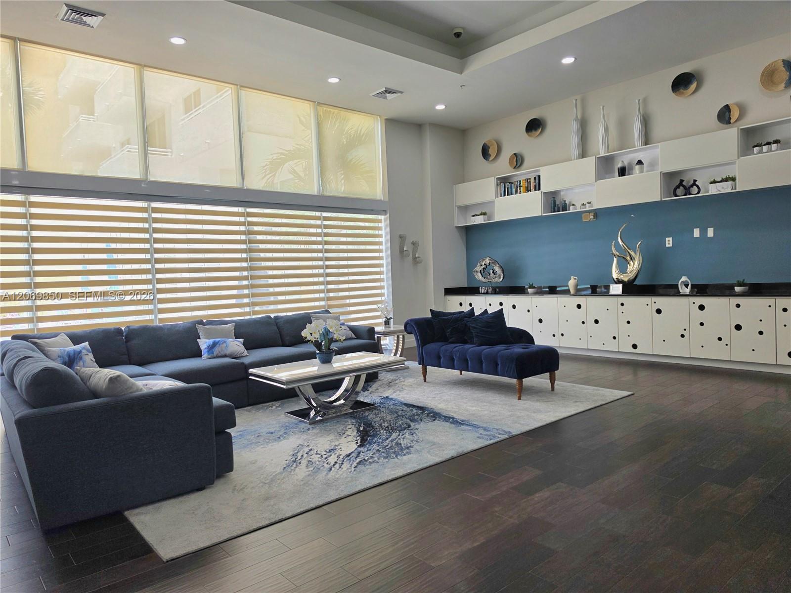 Photo of 18800 29th Ave  #517 (Fully Renovated), Aventura, Florida, 33180 - 