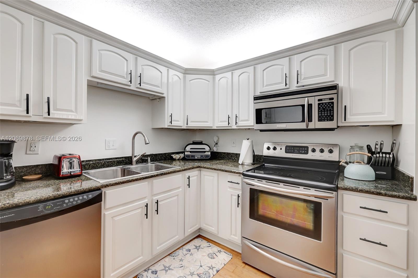 Photo of 1500 Ocean Dr  #7J, Hollywood, Florida, 33019 - 