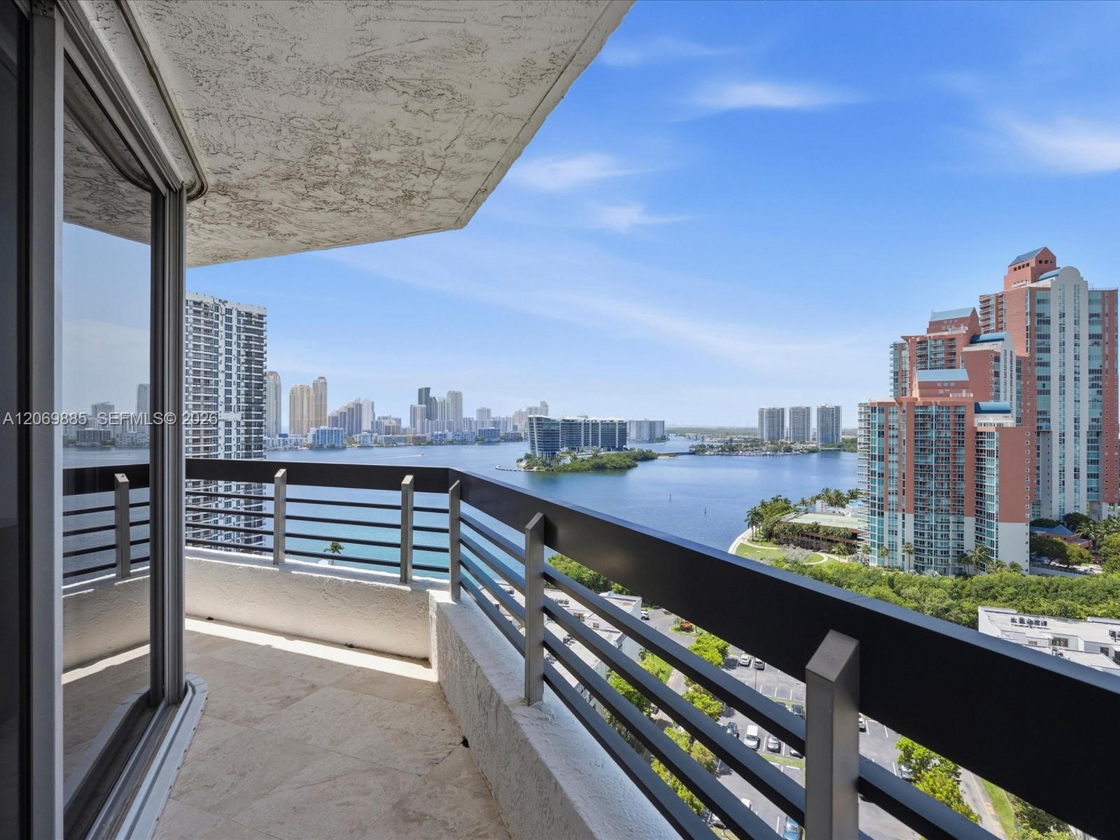 Photo of 3400 192nd St  #2001, Aventura, Florida, 33180 - 