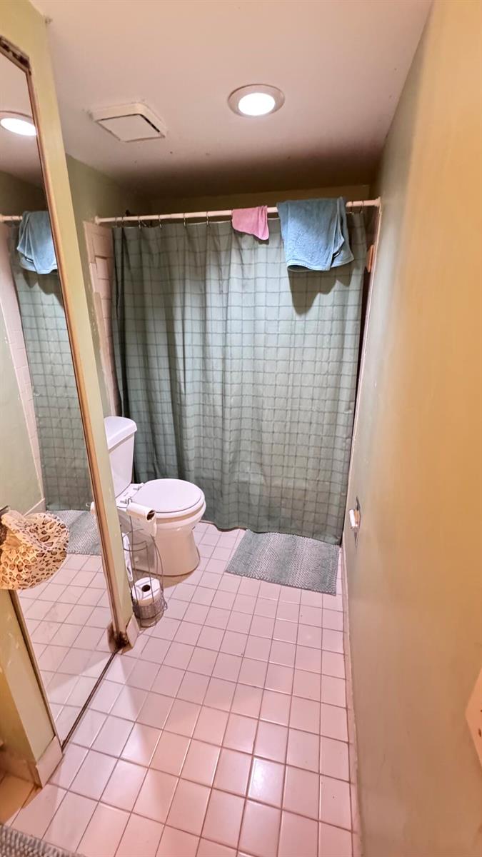 Ver detalles 8492 3 / 1460 sq. ft. $ 2026-08-13 0 foto