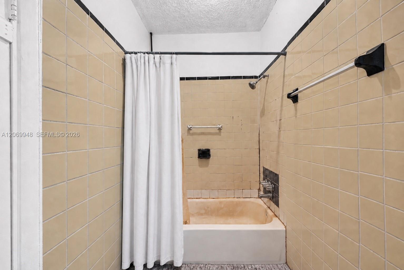 Ver detalles / 2080 sq. ft. $ 2026-08-12 0 foto