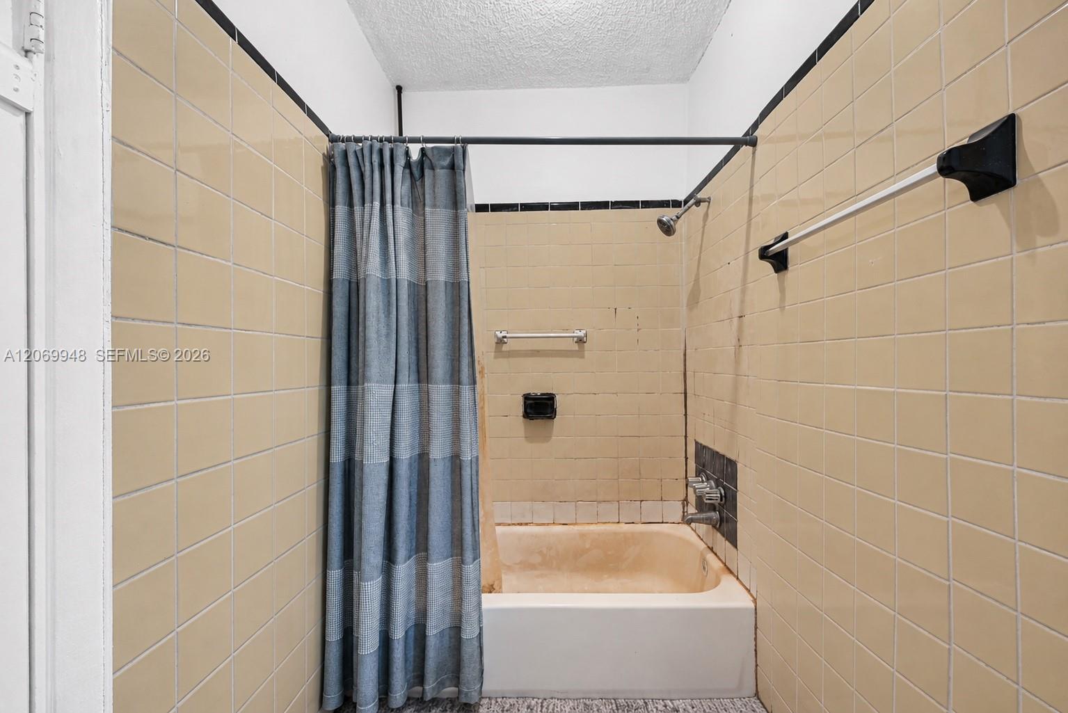 Ver detalles / 2080 sq. ft. $ 2026-08-12 0 foto