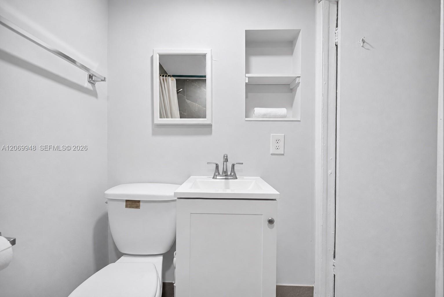 Ver detalles / 2080 sq. ft. $ 2026-08-12 0 foto