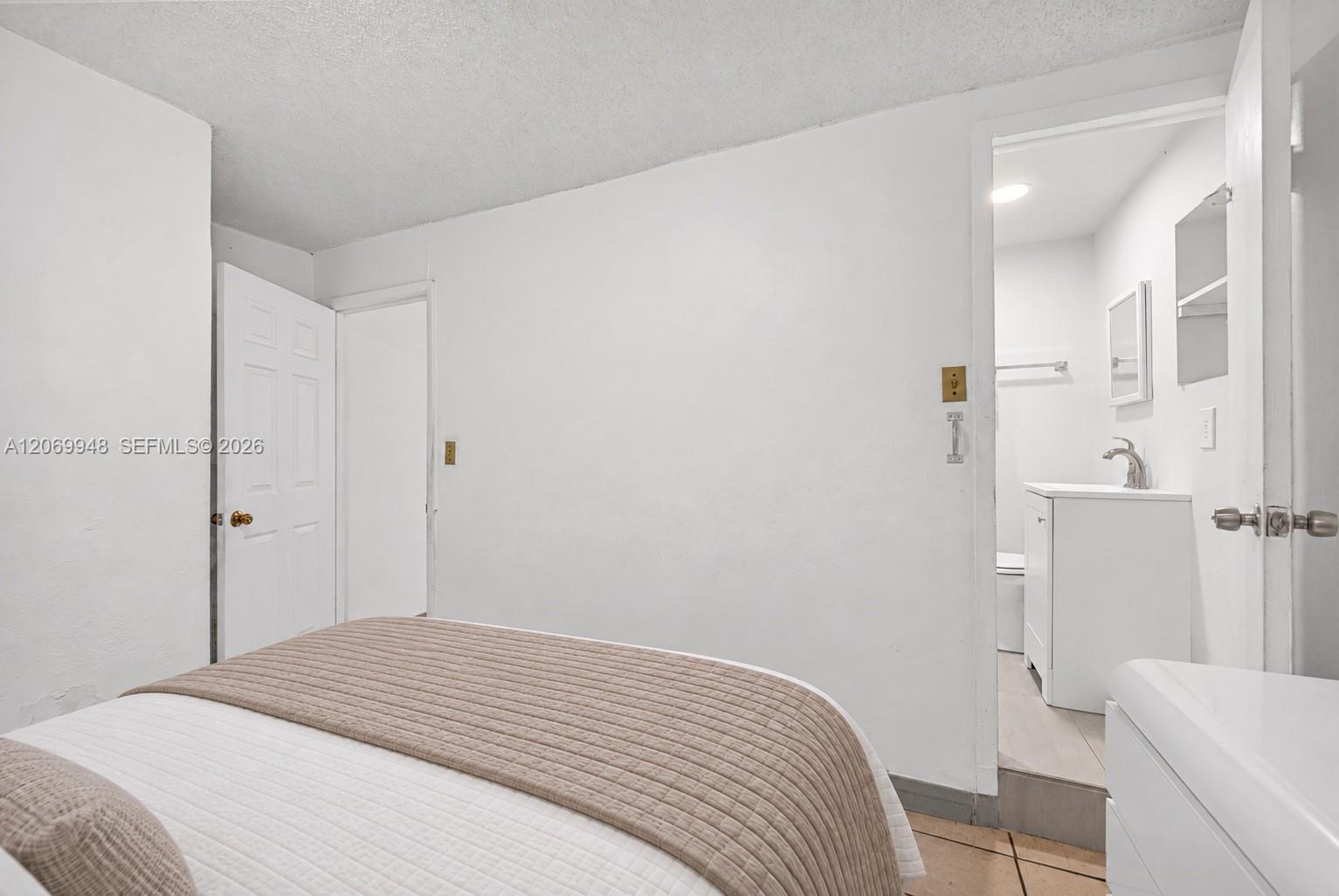 Ver detalles / 2080 sq. ft. $ 2026-08-12 0 foto