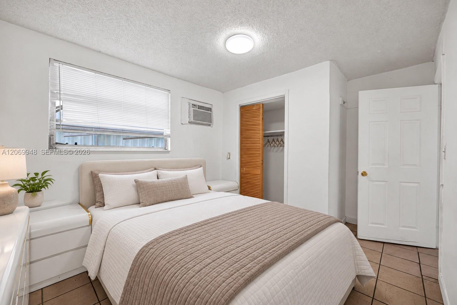 Ver detalles / 2080 sq. ft. $ 2026-08-12 0 foto