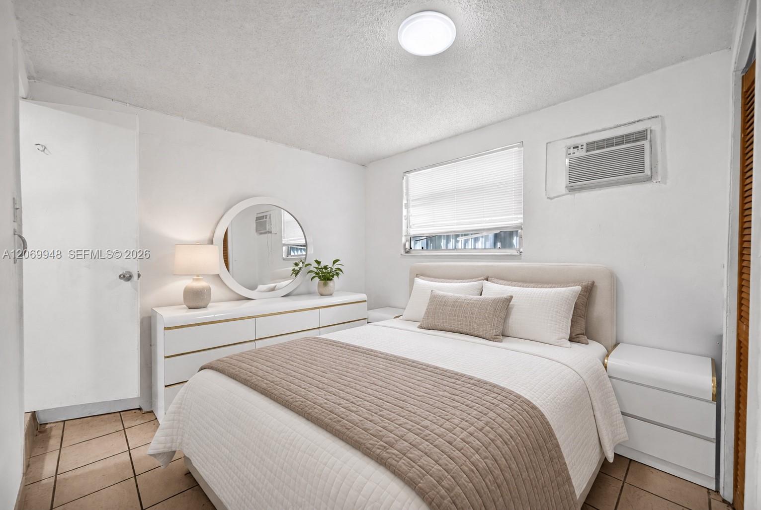 Ver detalles / 2080 sq. ft. $ 2026-08-12 0 foto